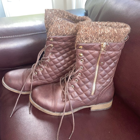 Brown Faux leather combat boots. - Picture 2 of 5